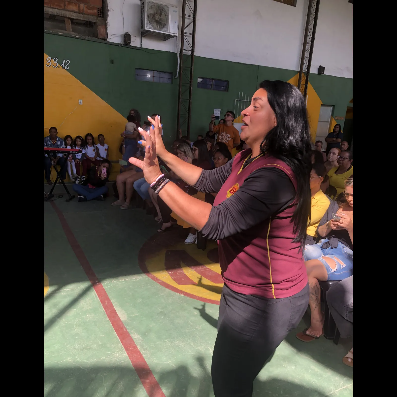 Atividade de Libras no Instituto Educacional Sol de Verão
