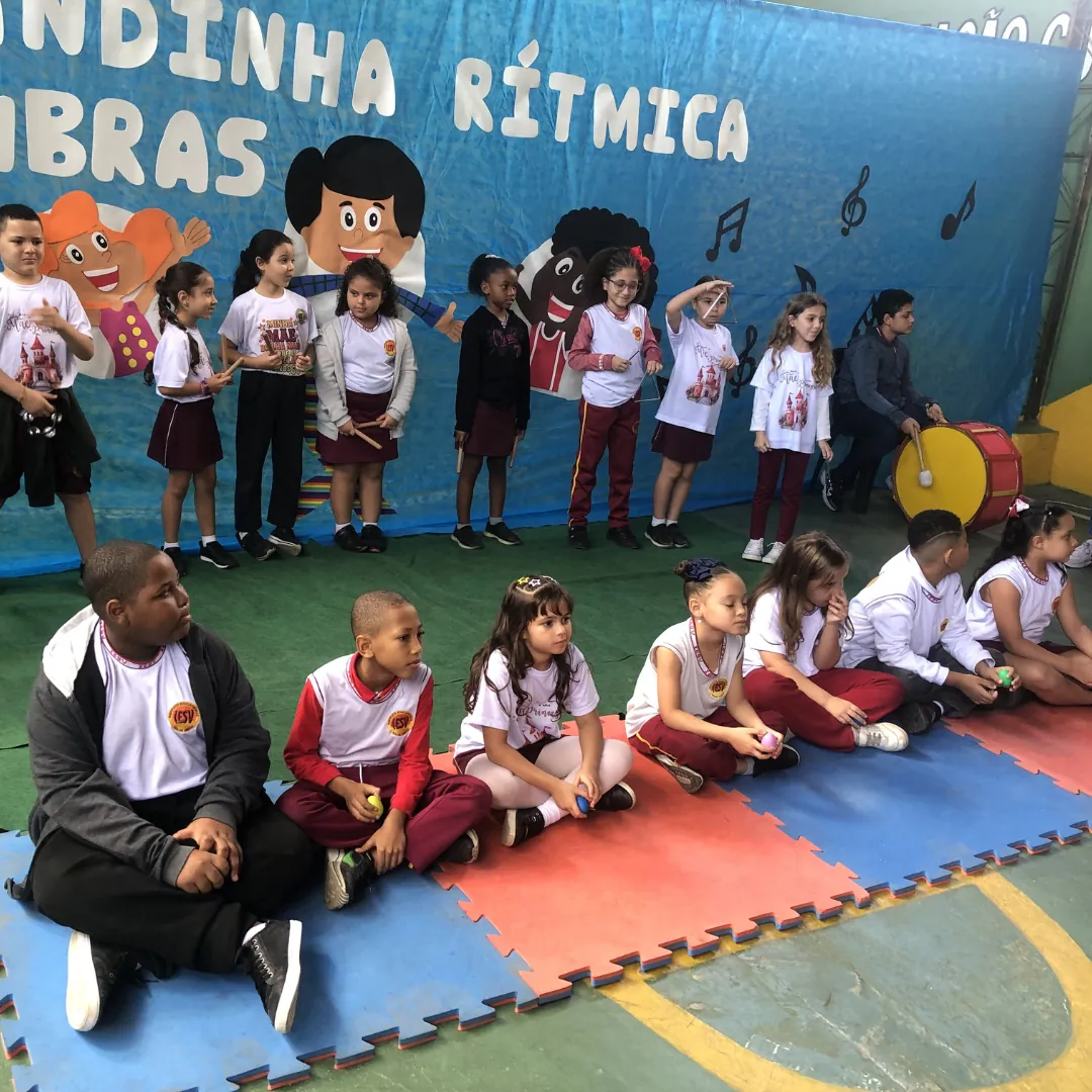 Apresentação de musicalização no IESV
